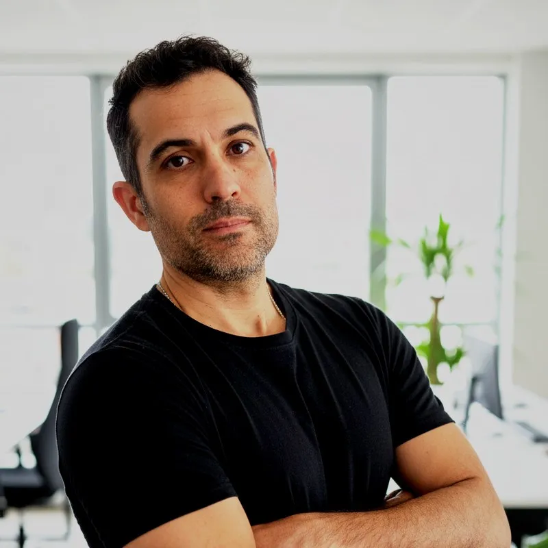 Carlos Bolívar, CMO at TrainAR