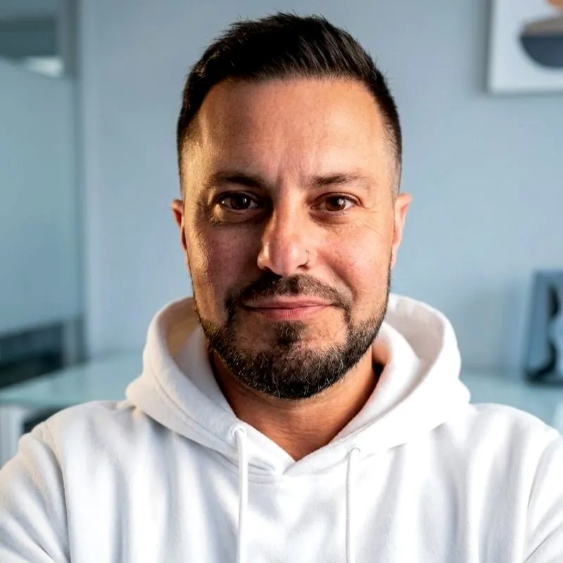 Ettan Bazil, Founder & CEO at TrainAR