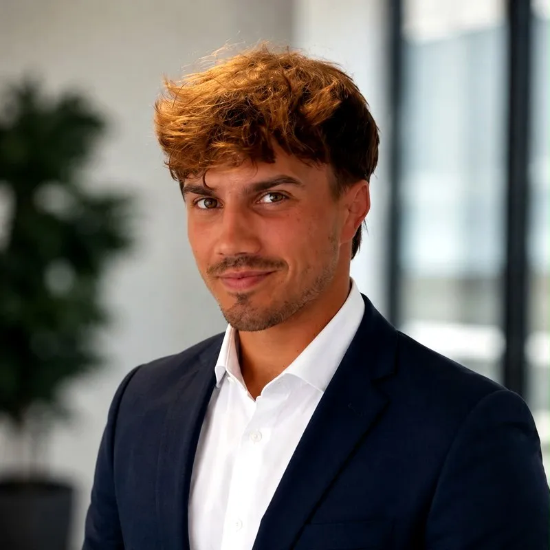 Olly Miller, Sales & Customer Success at TrainAR